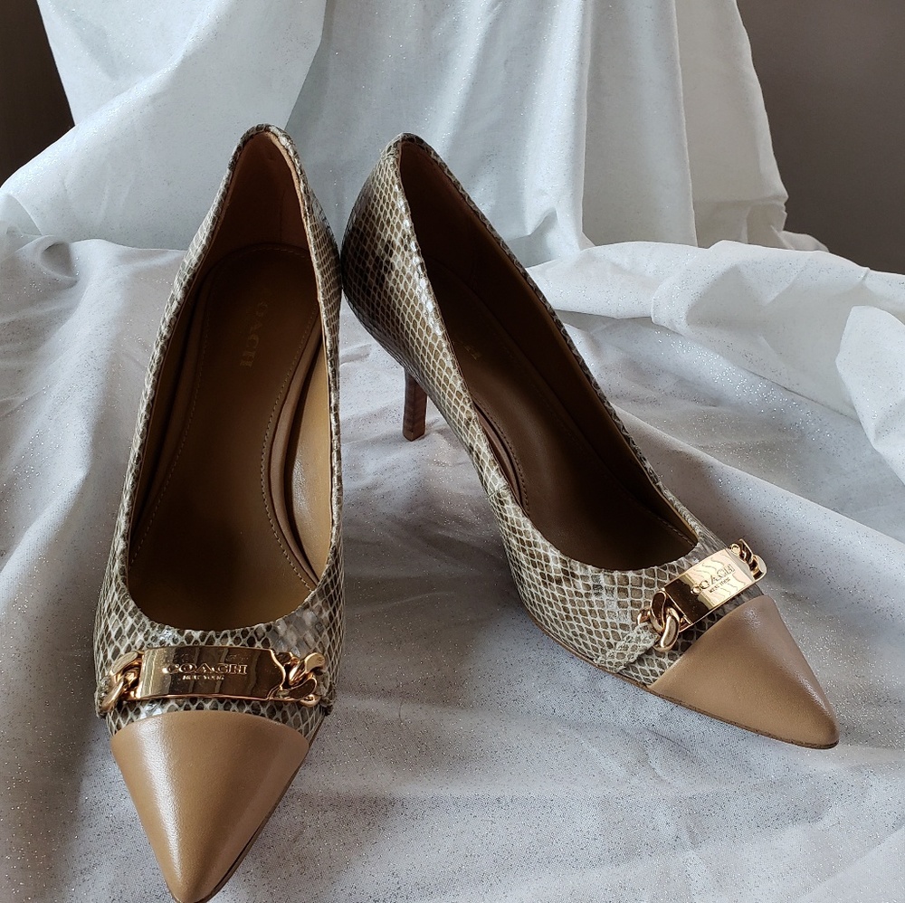 Coach Bowery Snakeskin Heels size 6.5 - 720084